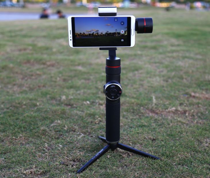 AFI V5 3 Axis Brushless Handheld Gimbal - 12 Hours Running Time Upto 200g Payload For Smartphones/Action Cameras/DC/Mirrorless Cameras
