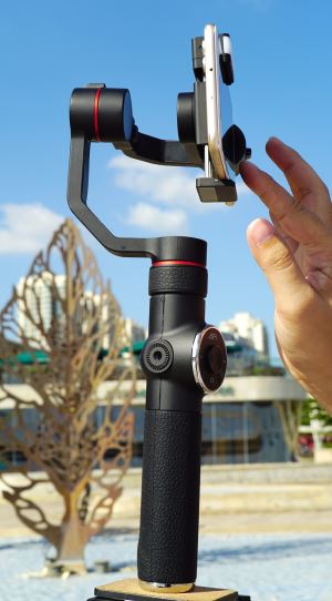 AFI V5 Extendable Handheld 3-Axis Gimbal Stabilizer For IPhone Smartphone And Gopro Hero 5 Black/4/3+/3 Supports Face Object